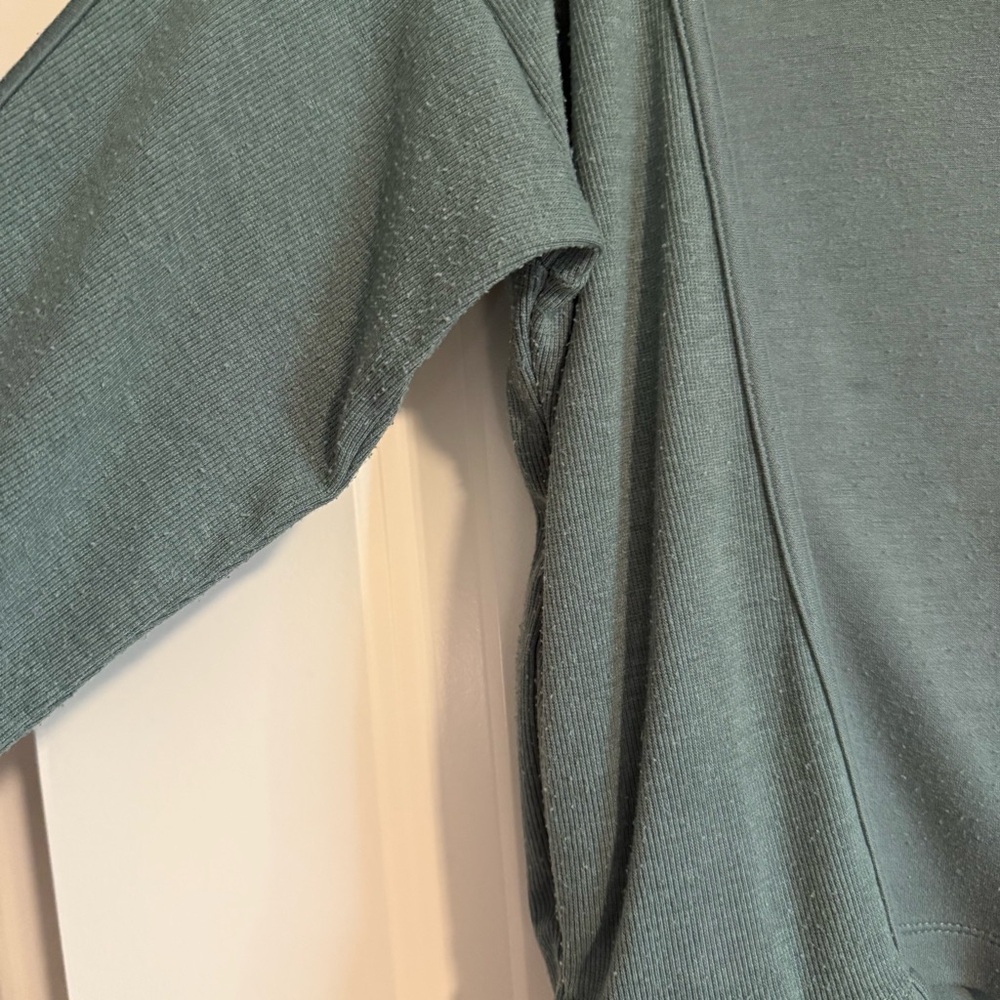 DANSKIN TEAL QUARTER-ZIP PULLOVER SIZE MEDIUM - Picture 4 of 5